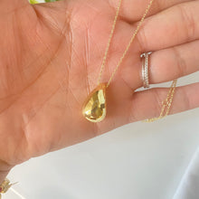 Load image into Gallery viewer, Jenn water drop necklace