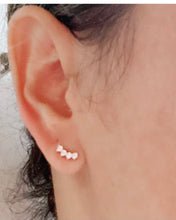 Load image into Gallery viewer, Mini Bar Stud Earring