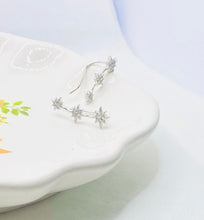 Load image into Gallery viewer, Starburst Climber Earring