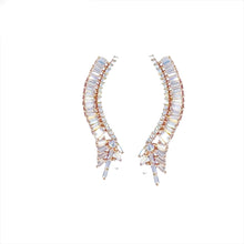 Load image into Gallery viewer, Tatiana Ear Climber