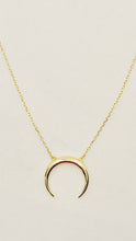 Load image into Gallery viewer, Crescent Moon Necklace