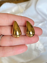 Load image into Gallery viewer, Love teardrop Dome Earring
