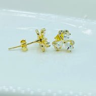 Trío Floral Stud